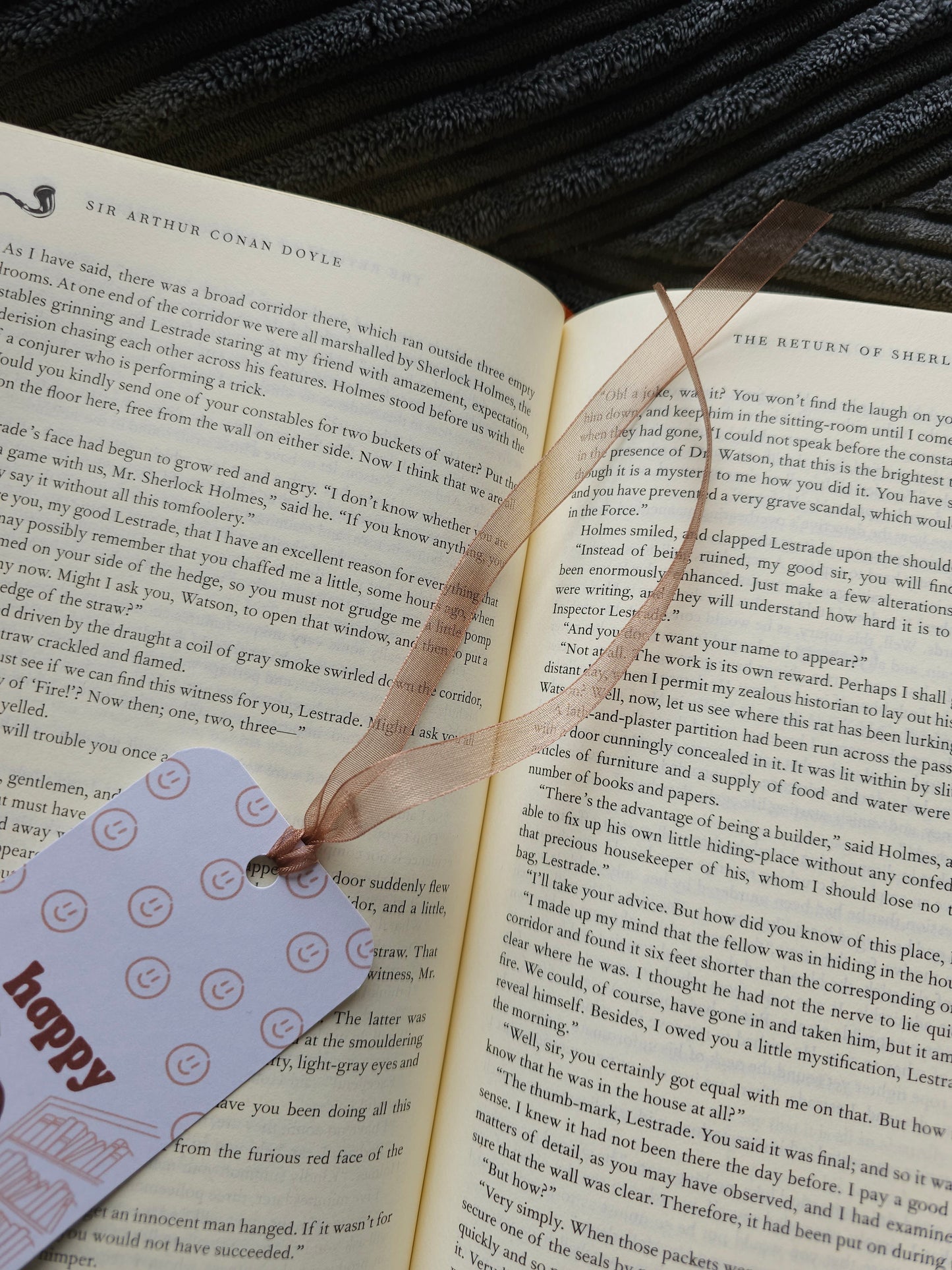 Happy Bookworm Bookmark