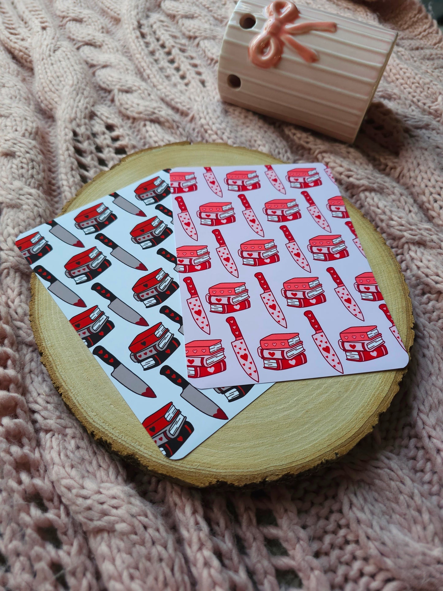 Deadly Valentine Book Stack & Knife Kindle Insert